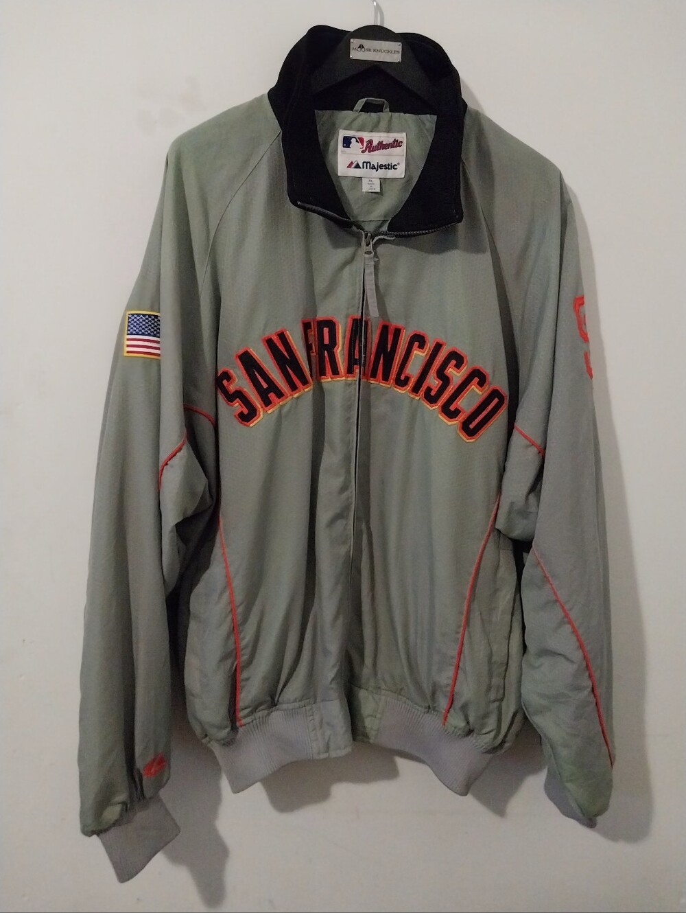 Majestic Vtg. San Francisco Giants Dugout Jacket Size Xl Gray 2002